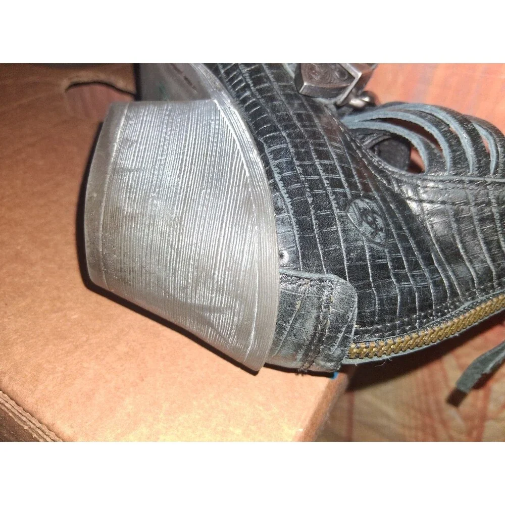 Ariat Black Leather Booties Sz 8B